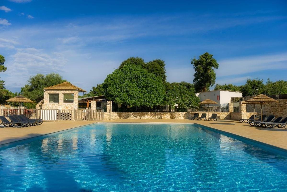 Camping Campo Di Liccia Bonifacio  Exterior photo